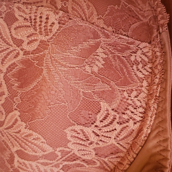 NWT Auden Lightly Lined Balconette Coverage Underwire Pink Bra Size 42 DDD. - Picture 2 of 14